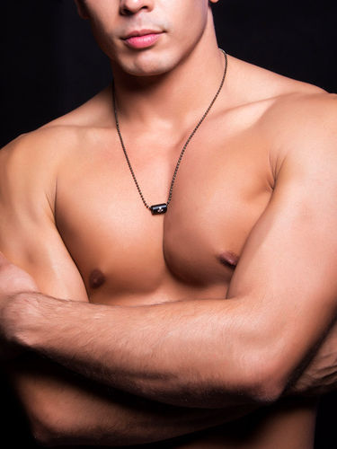 ANDREW CHRISTIAN BARREL NECKLACE
